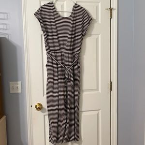 Cute striped romper with v back